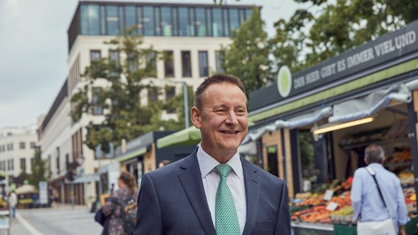 bürgermeister jung an der fürther freiheit