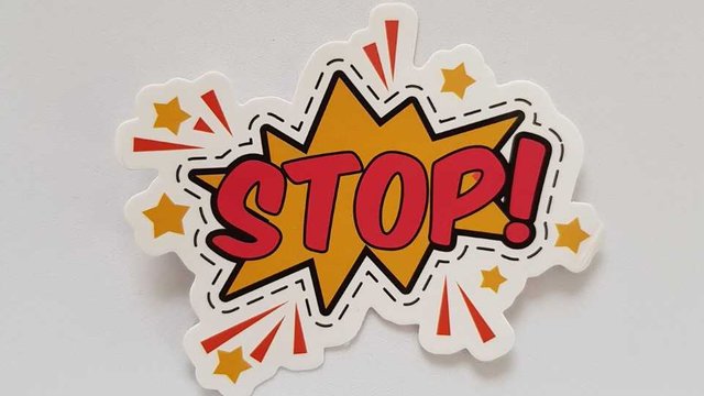 stop-schriftzug, comicstil