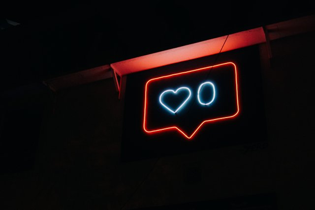 Like, Neonschild