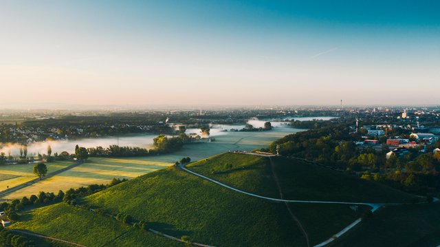 luftaufnahme solarberg in fürth 