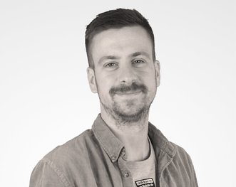 bastian_perlitz_kopf.jpg nahaufnahme von bastian perlitz