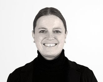 janine_woelfel_kopf.jpg nahaufnahme von janine wölfel